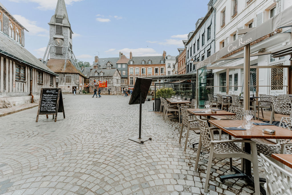 1er mai à Honfleur : le week-end parfait entre mer, détente et gastronomie